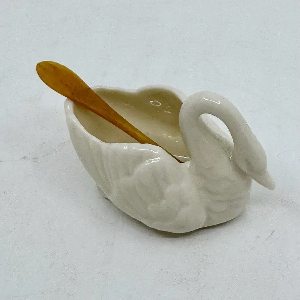 Vintage 1980's LENOX Porcelain Swan Open Salt Cellar w/ Horn Spoon